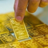 Giá vàng hôm nay 23/12: Tăng mạnh, lập đỉnh lịch sử mới