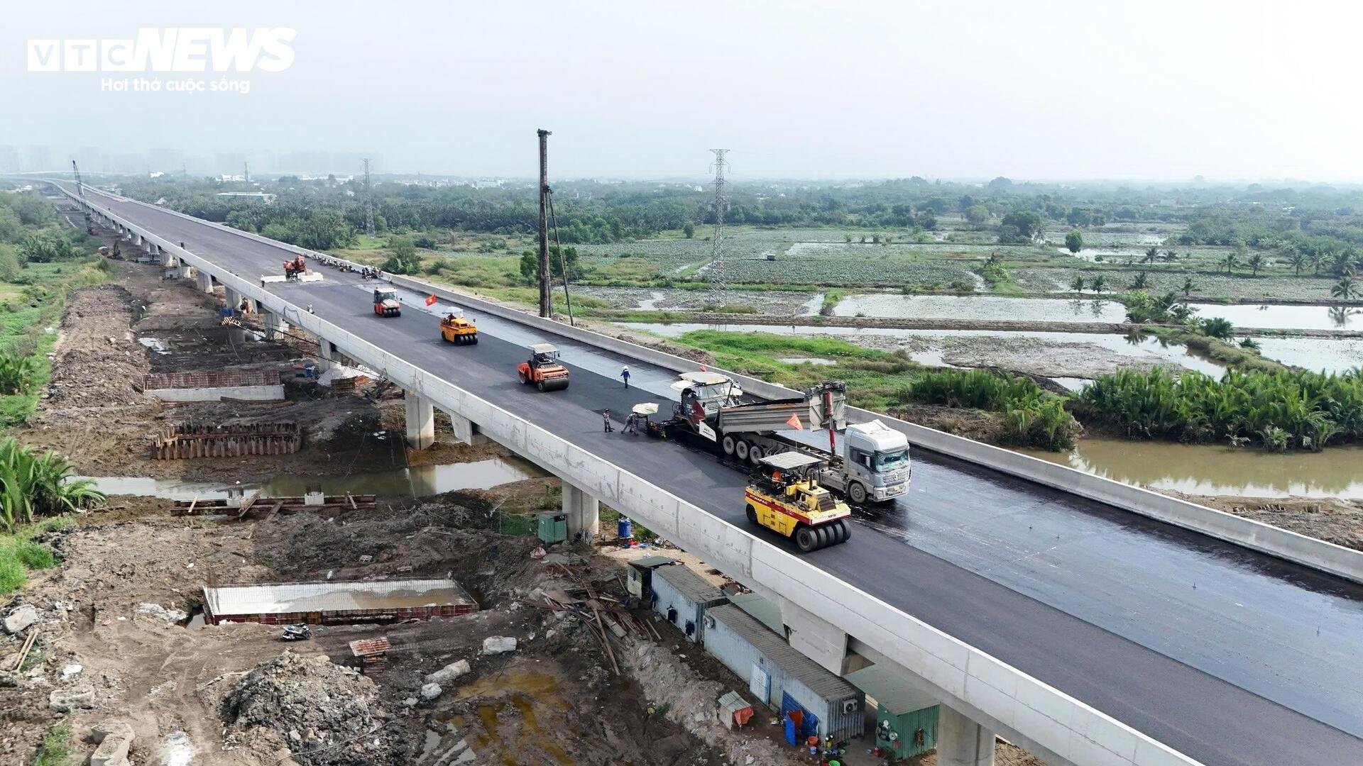 Thi công xuyên Tết dự án Vành đai 3 TP.HCM, nỗ lực thông xe trước 30/4 - 9