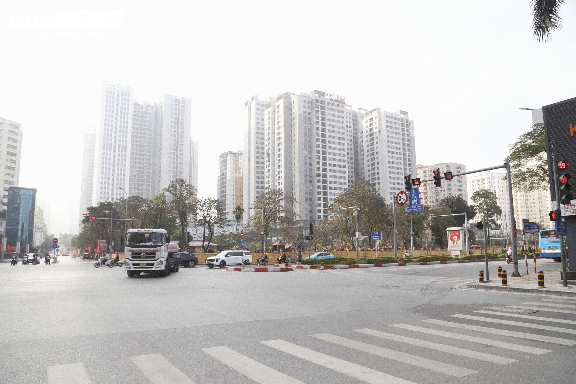 Hà Nội thông thoáng, yên bình ngày 29 Tết - 2