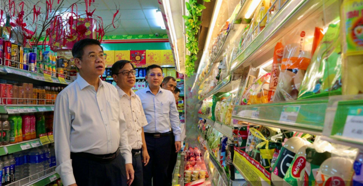 Năm 2026, TP.HCM quyết đạt mục tiêu tăng trưởng kinh tế trên 10,%.