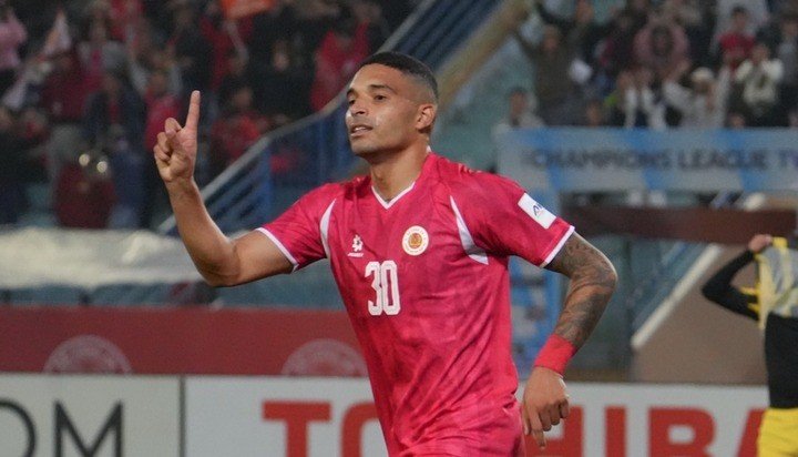 CLB Công an Hà Nội bị AFC phạt nặng.