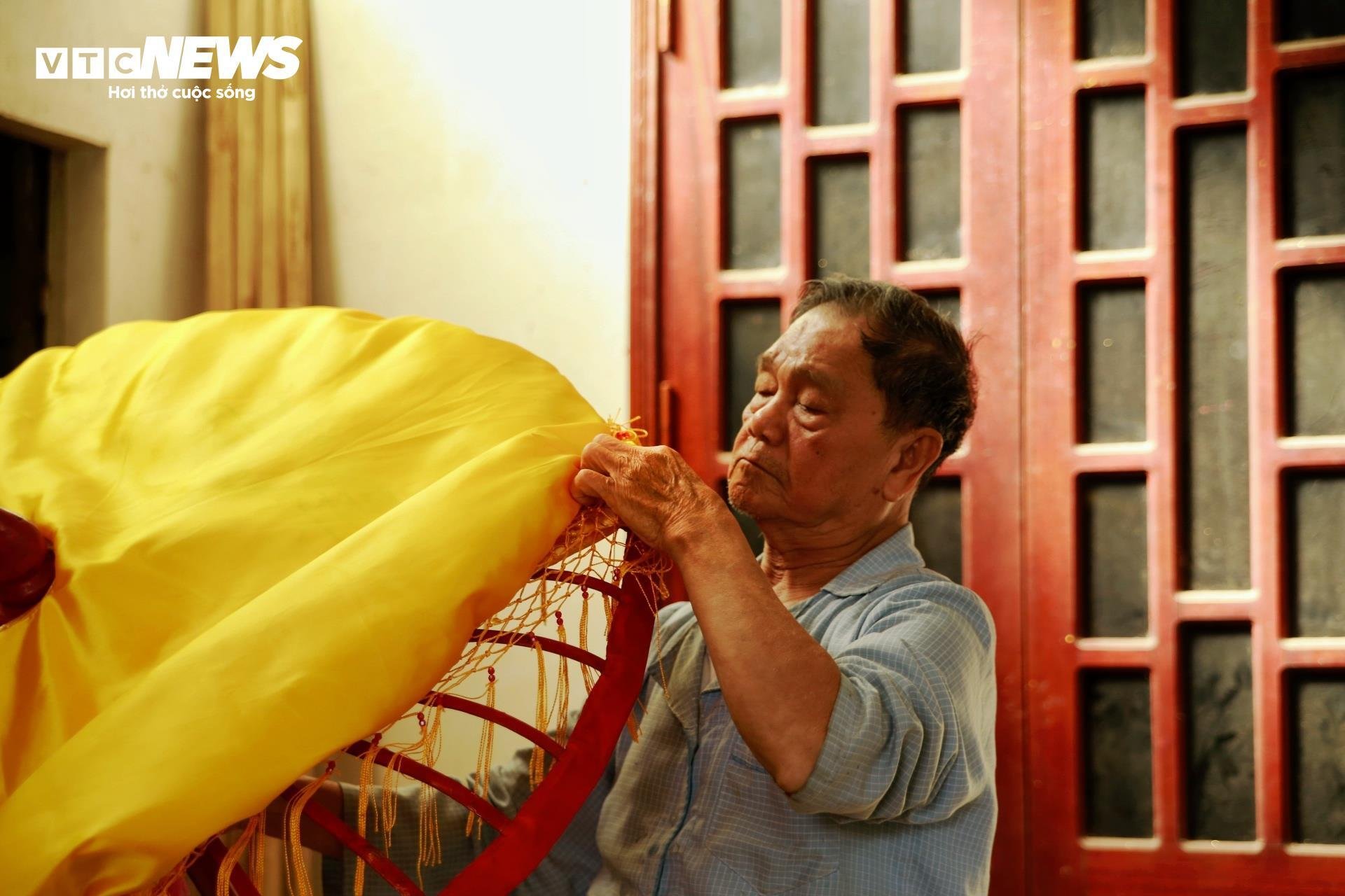 Gặp nghệ nhân cuối cùng còn giữ nghề làm lọng cung đình Huế - 5