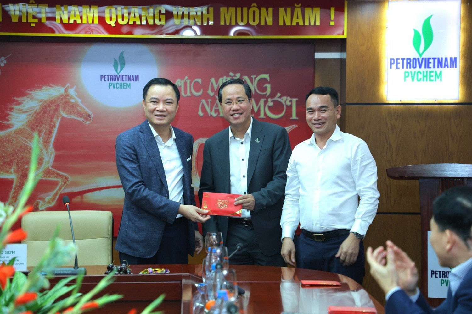 Chủ tịch HĐTV Petrovietnam Lê Ngọc Sơn đến thăm và chúc Tết các đơn vị thành viên đầu Xuân Bính Ngọ 2026 tại Hà Nội