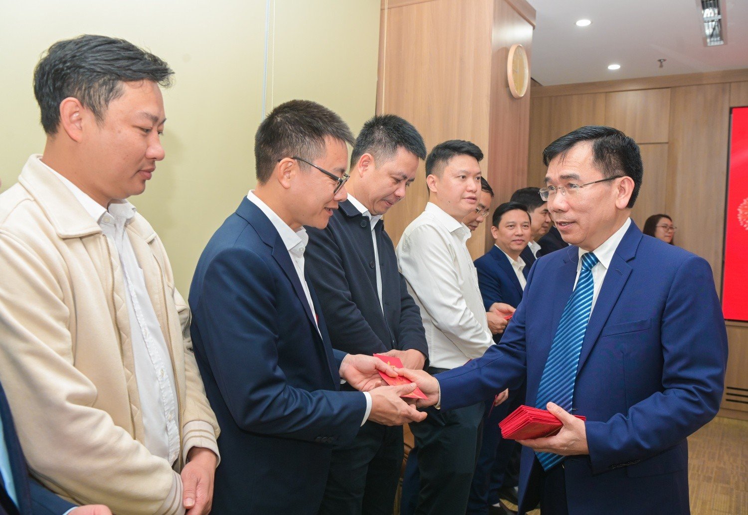 Chủ tịch HĐTV Petrovietnam Lê Ngọc Sơn đến thăm và chúc Tết các đơn vị thành viên đầu Xuân Bính Ngọ 2026 tại Hà Nội