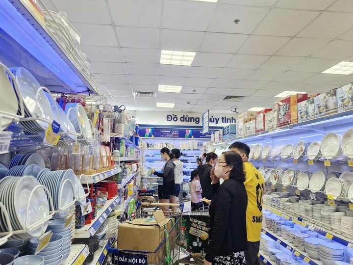 Kích cầu tiêu dùng nội địa vẫn là kịch bản tập trung, quan trọng cho tăng trưởng 2 con số.