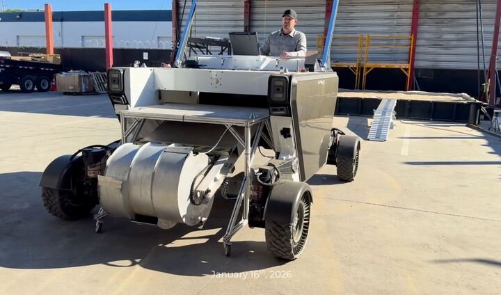 Rover FLEX kết nối với thiết bị UTIPA Excavator.