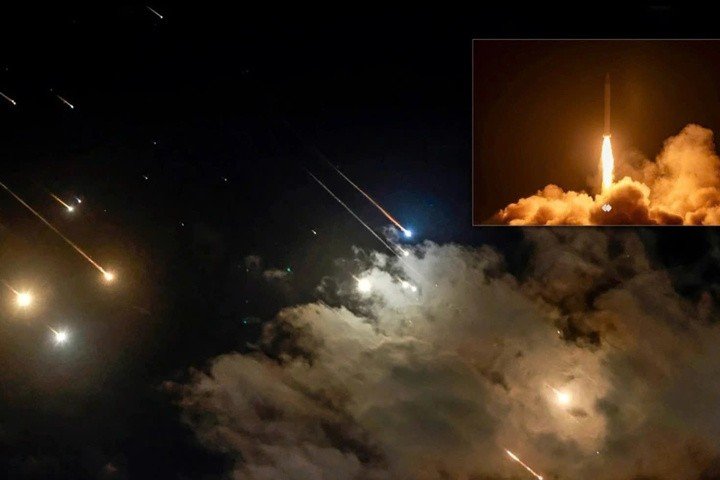 Cuộc xung đột giữa Mỹ - Israel và Iran vẫn chưa có dấu hiệu hạ nhiệt. (Ảnh: The Aviationist)