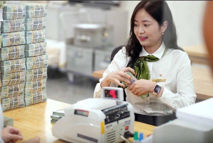 Lãi suất vay mua nhà đã tăng mạnh sau 1 năm. (Ảnh: Đ.V)