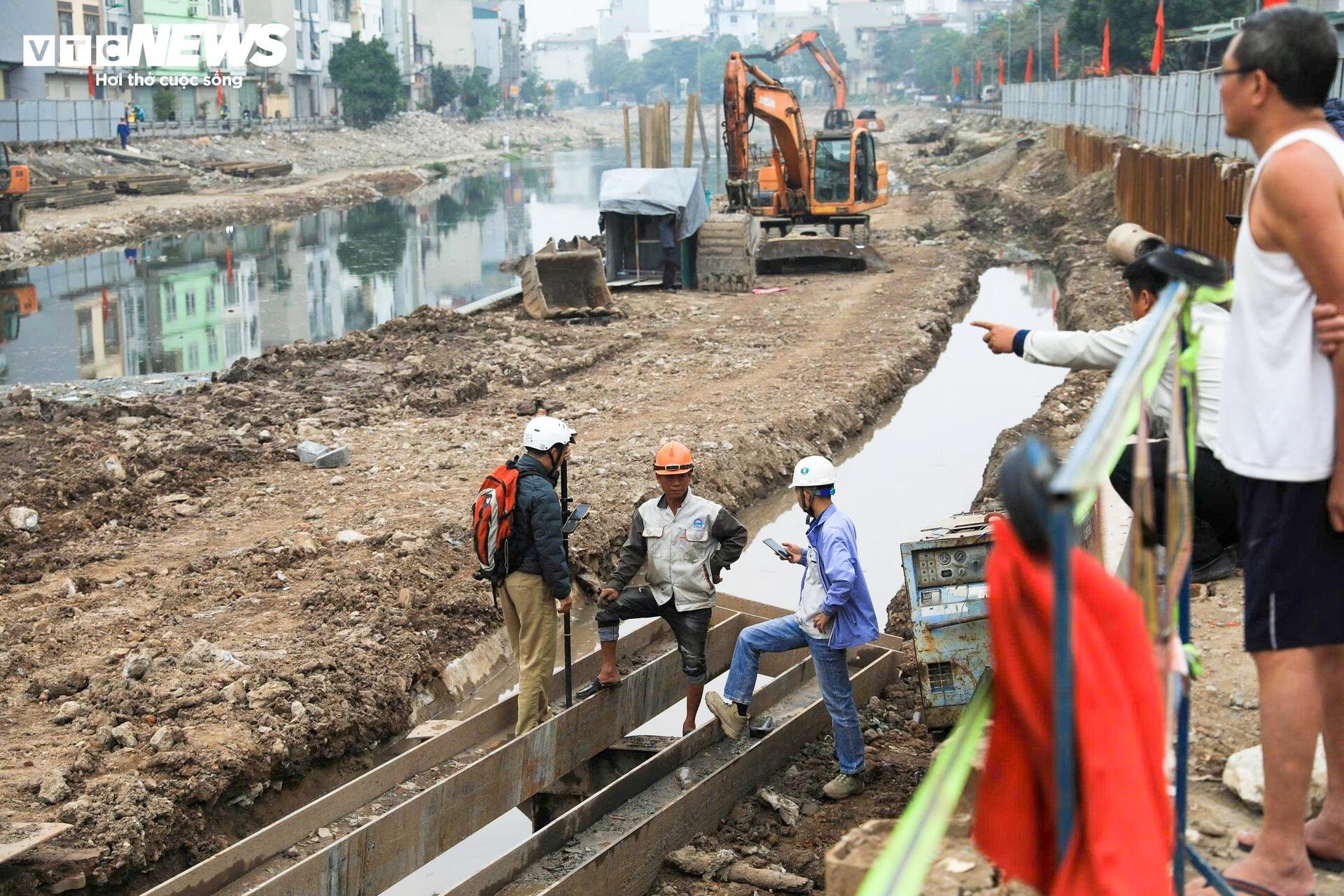 Toàn cảnh công trình cải tạo hạ lưu sông Kim Ngưu gần 700 tỷ đồng sắp cán đích - 9