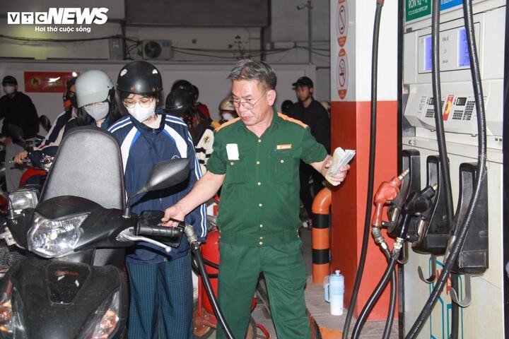 Nguồn cung xăng dầu trong nước cơ bản vẫn được đảm bảo.