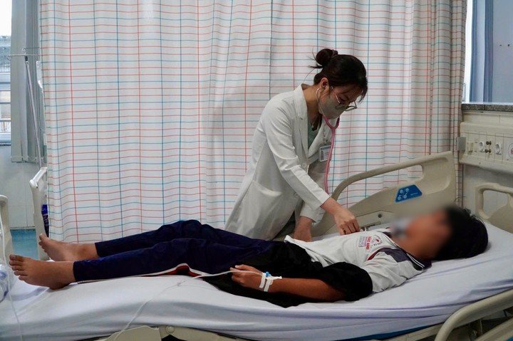 Trường hợp nghi ngộ độc sau khi ăn bánh mì phường Vũng Tàu (TP.HCM). (Ảnh: BVCC)