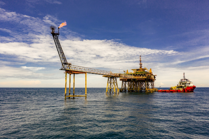 Các đơn vị thăm dò và khai thác của Petrovietnam đang nỗ lực tăng công suất khai thác. (Nguồn: Petrovietnam)