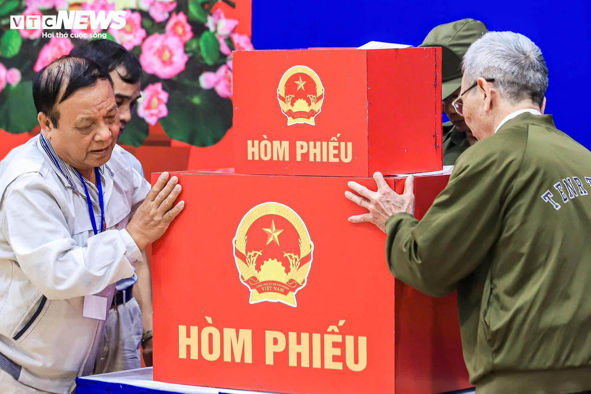 Công tác chuẩn bị cho ngày bầu cử được triển khai đồng bộ, chặt chẽ, cơ bản hoàn thành, bảo đảm theo tiến độ luật định.