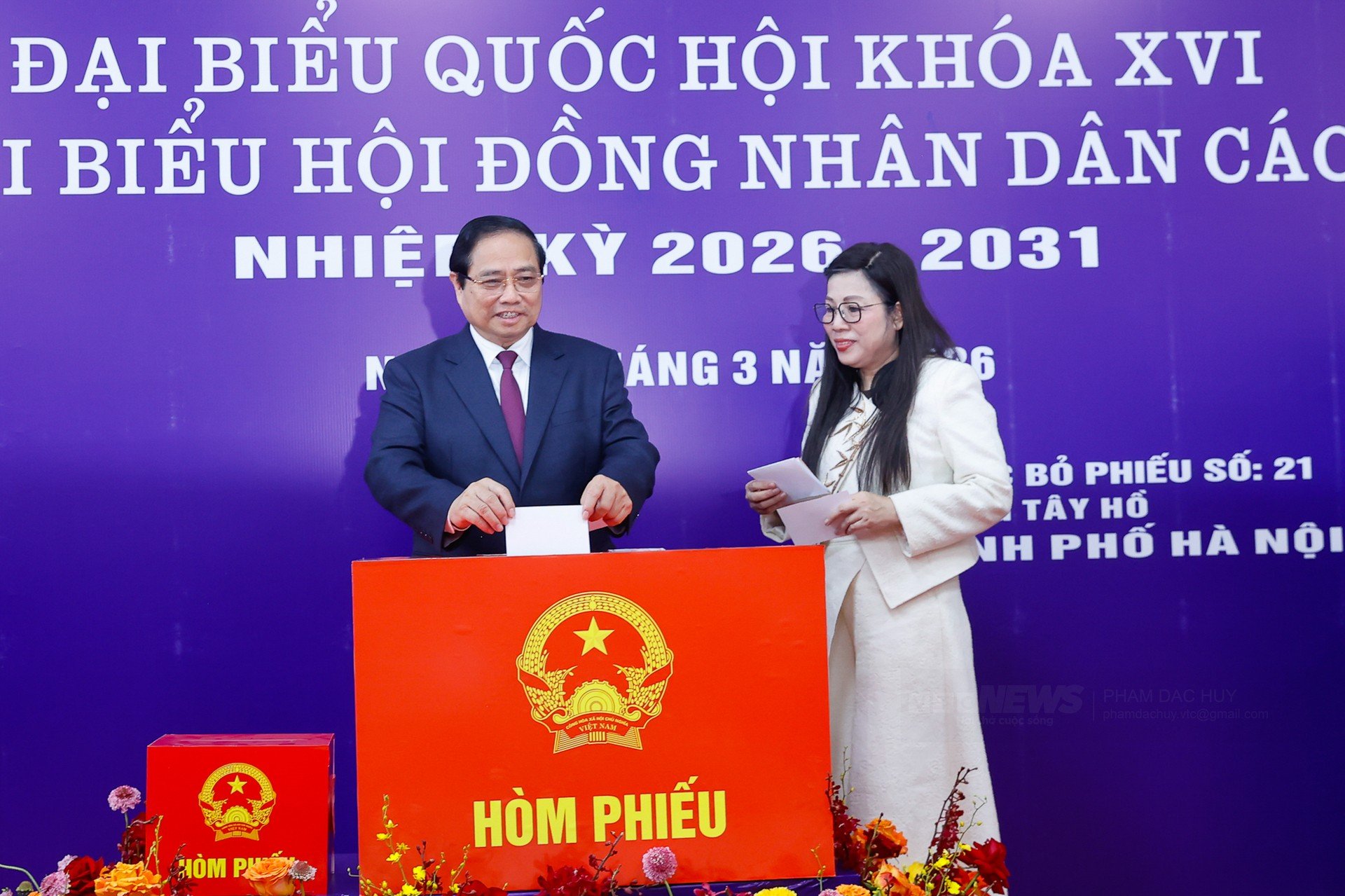 Lãnh đạo Đảng, Nhà nước, Nhân dân hòa cùng 'Ngày hội non sông' - 9