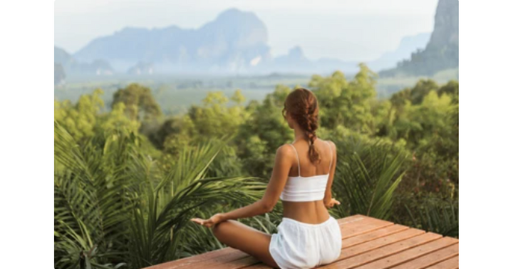 Thiền định có thể giúp giảm căng thẳng và hỗ trợ kiểm soát huyết áp (Ảnh: Shutterstock)