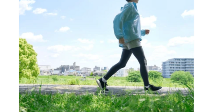 Duy trì vận động nhẹ nhàng vào buổi sáng giúp cơ thể linh hoạt hơn (Ảnh: Shutterstock)