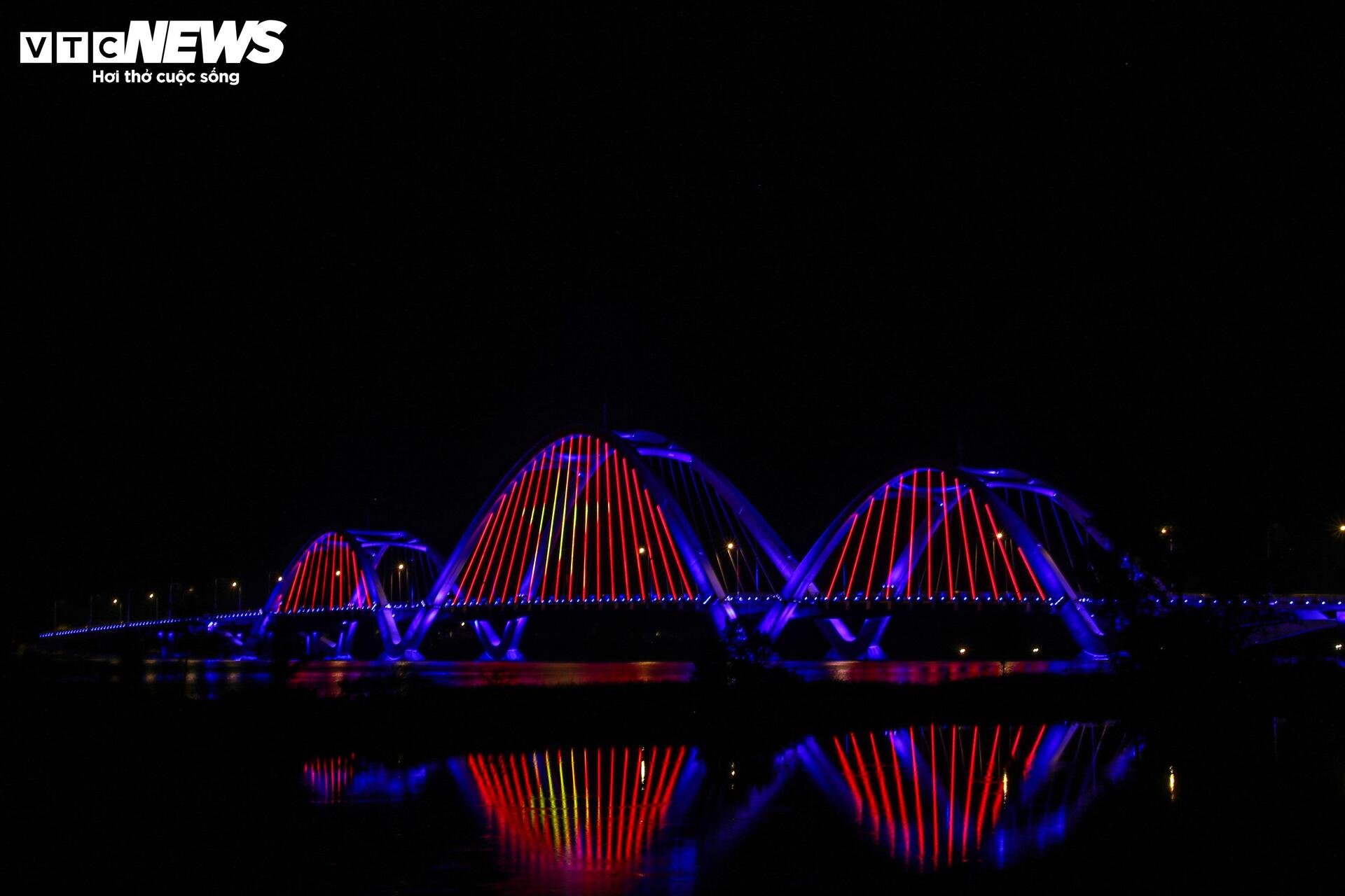 Vì sao cầu 1.300 tỷ ở Quảng Trị làm xong, nhưng đường dẫn vẫn tắc? - 4