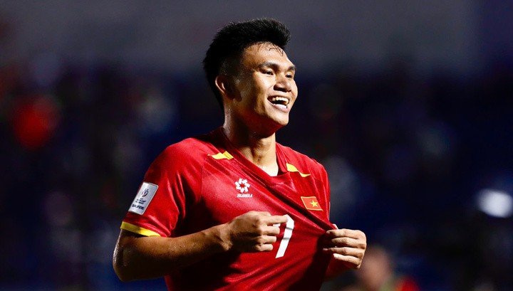 Đội tuyển Việt Nam thi đấu bế tắc.