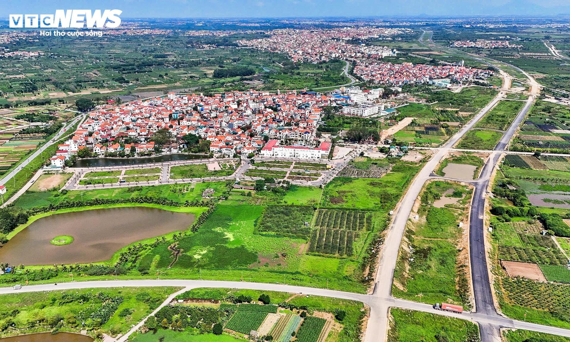 Cận cảnh Vành đai 4 phía Tây Hà Nội sau 2 năm thi công - 4