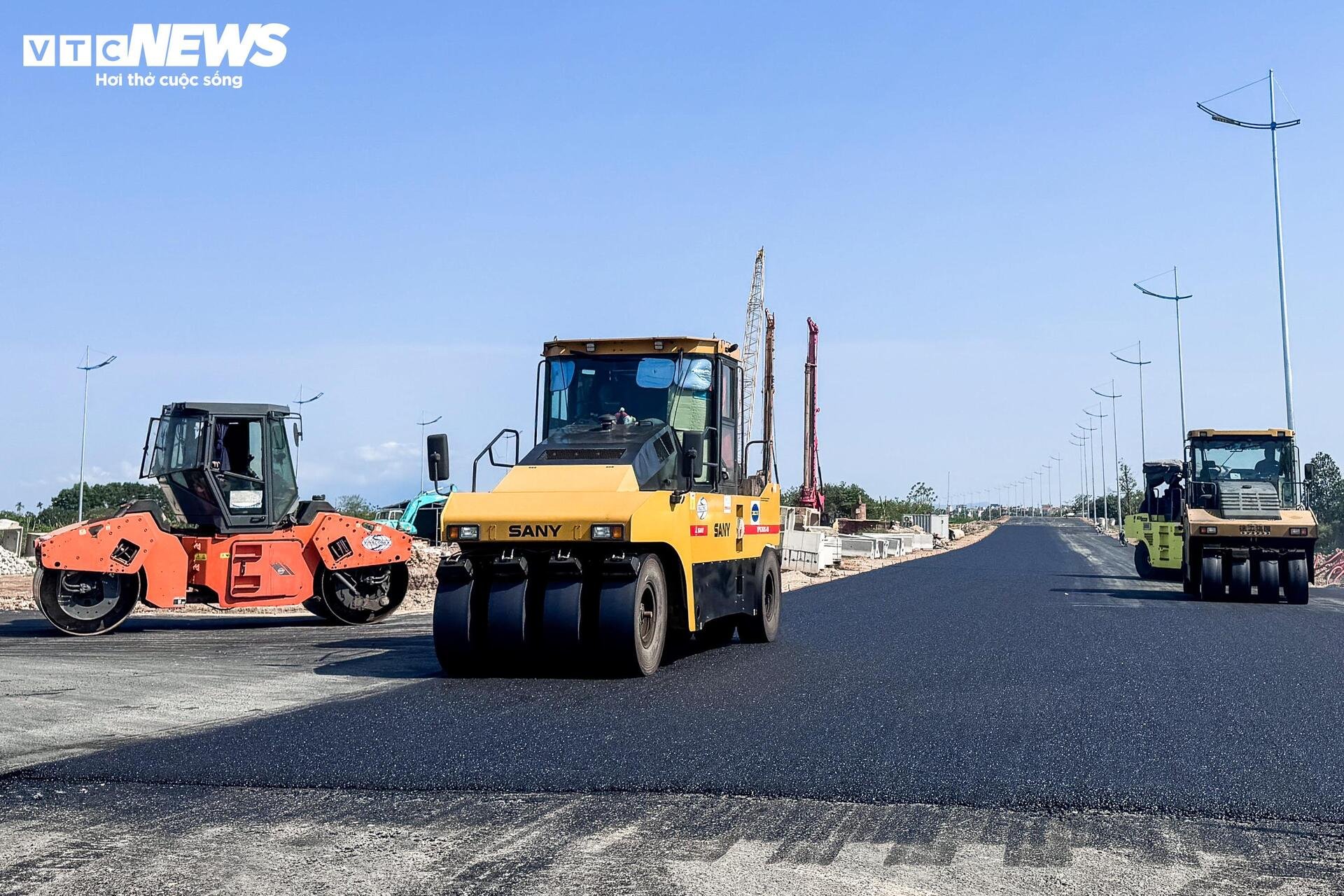 Cận cảnh Vành đai 4 phía Tây Hà Nội sau 2 năm thi công - 9