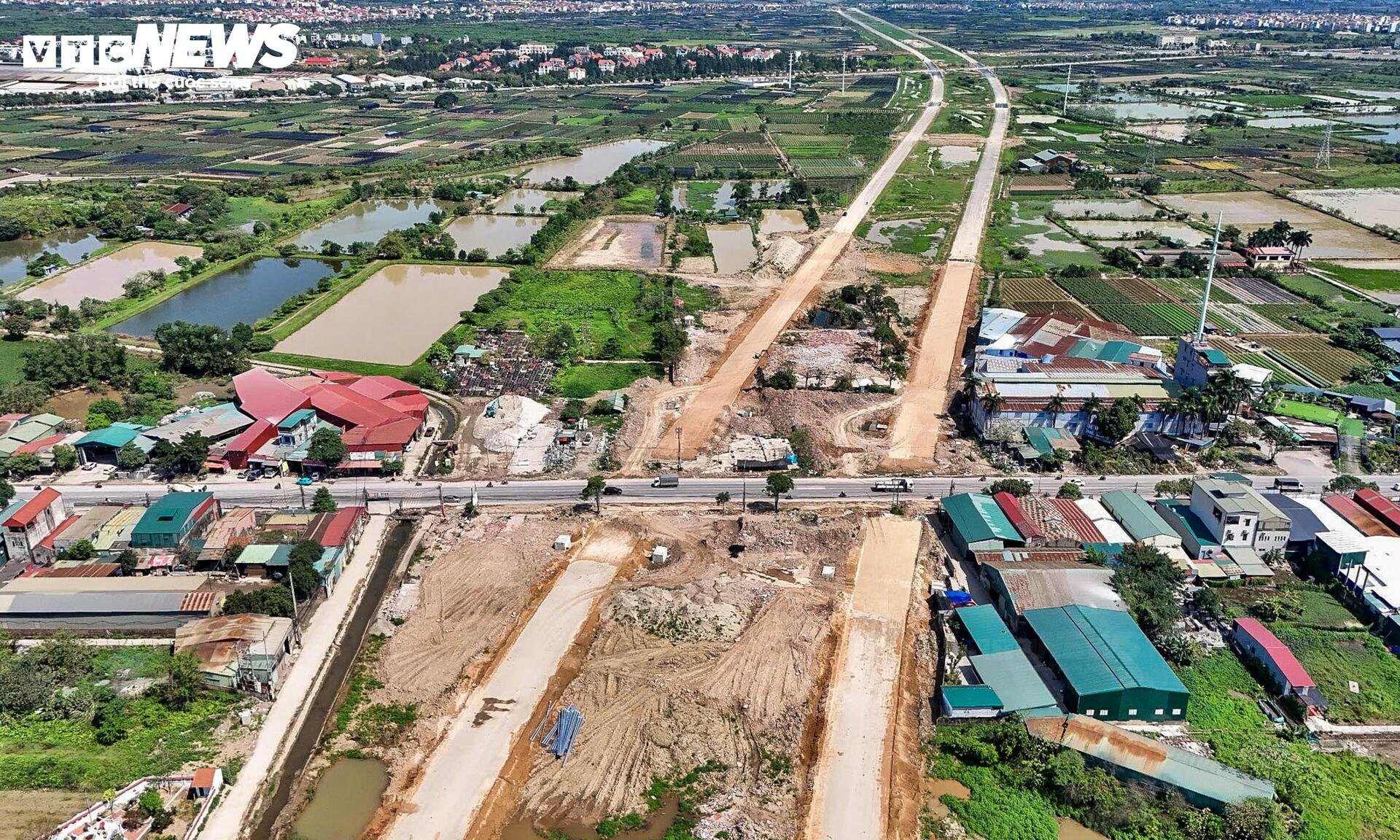 Cận cảnh Vành đai 4 phía Tây Hà Nội sau 2 năm thi công - 14