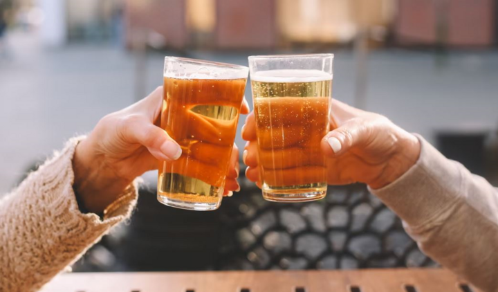 Nguyên liệu sản xuất bia ngày càng khan hiếm do tác động bởi biến đổi khí hậu. (Ảnh minh họa)