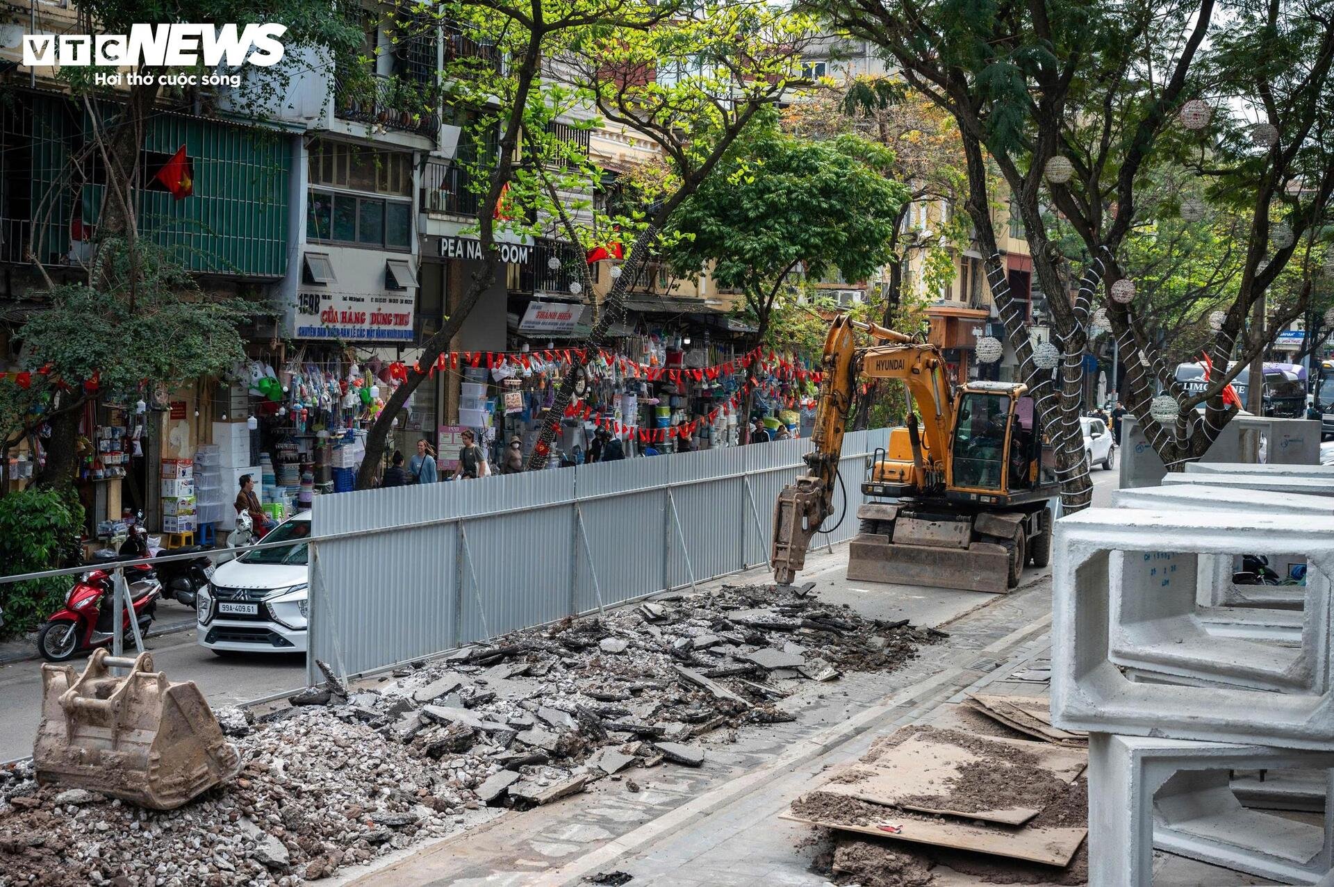 Loạt dự án chống ngập 5.600 tỷ đồng ở Hà Nội thi công rầm rộ trước mùa mưa 2026 - 17