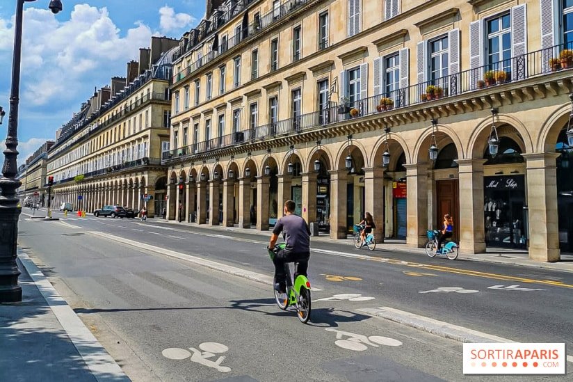 559449-visuel-paris-rue-de-rivoli-velo.jpg