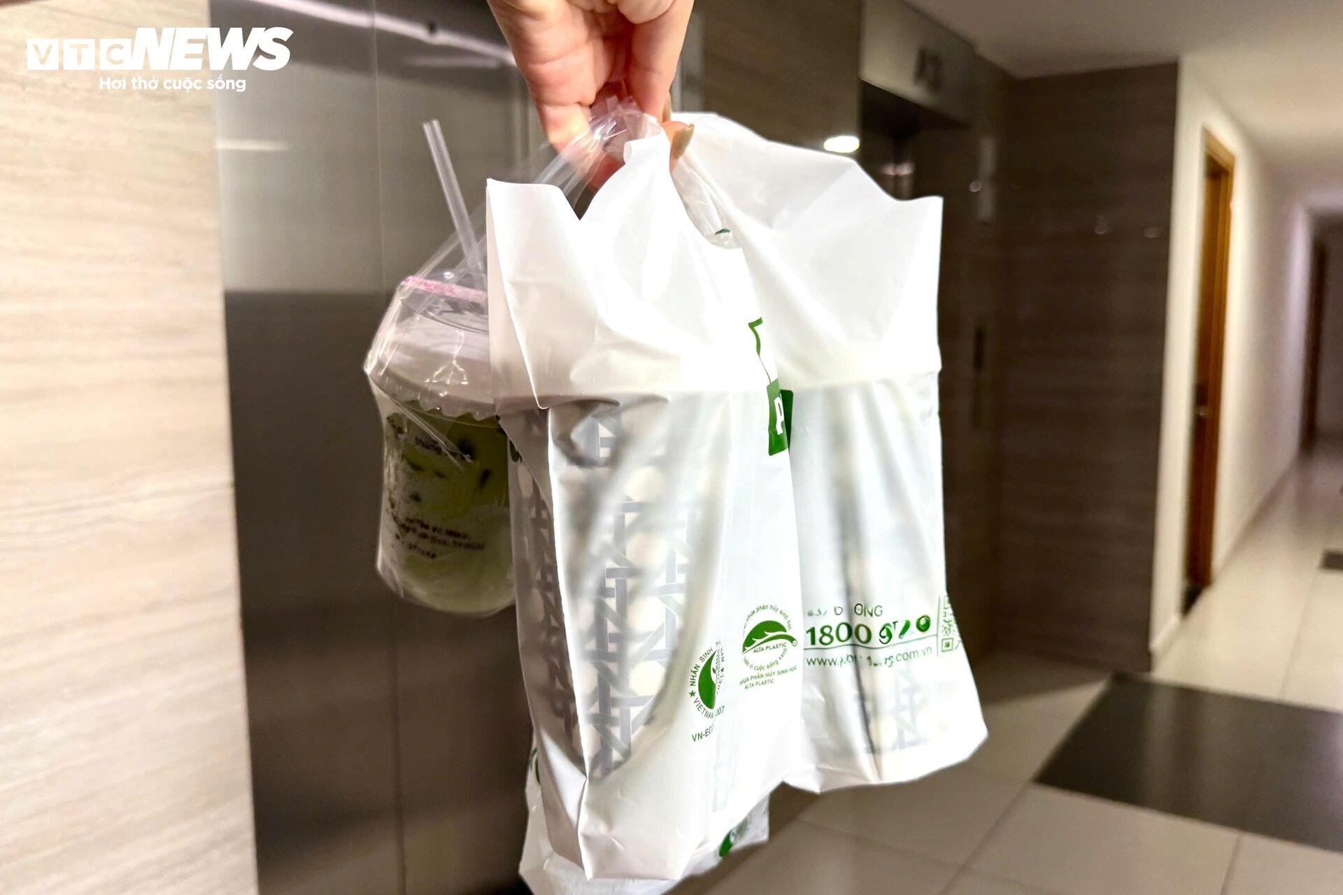 Giá xăng ép người dân tính lại từng đồng cho mỗi chuyến đi - 5