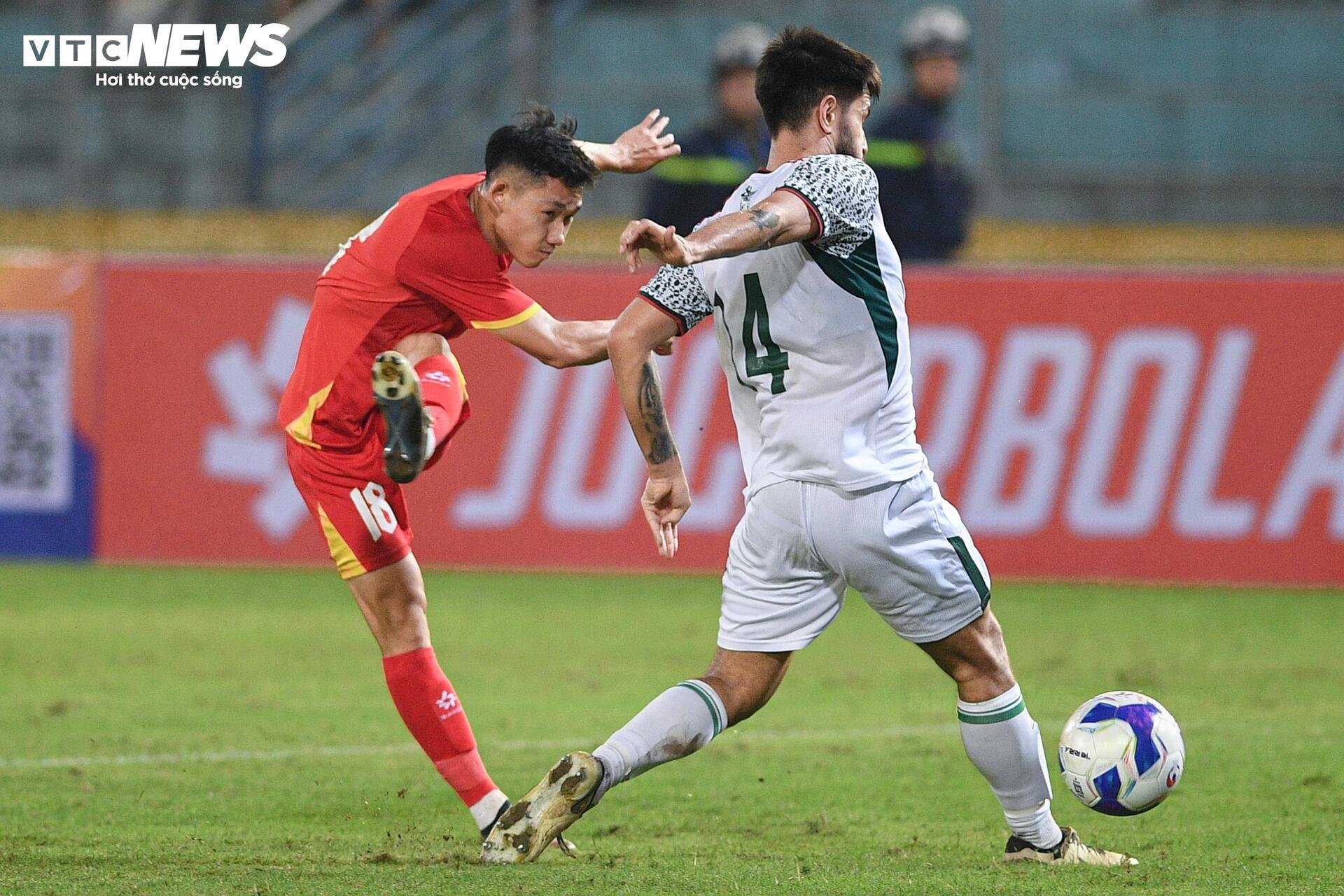 Dàn sao CLB Hà Nội bùng nổ, tuyển Việt Nam thắng dễ Bangladesh - 12