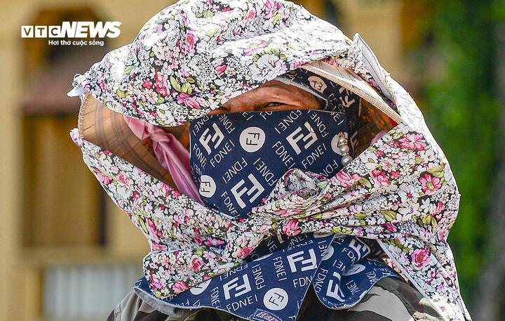 Ngày 30/3, nắng nóng xuất hiện diện rộng trên nước ta. (Ảnh minh hoạ)