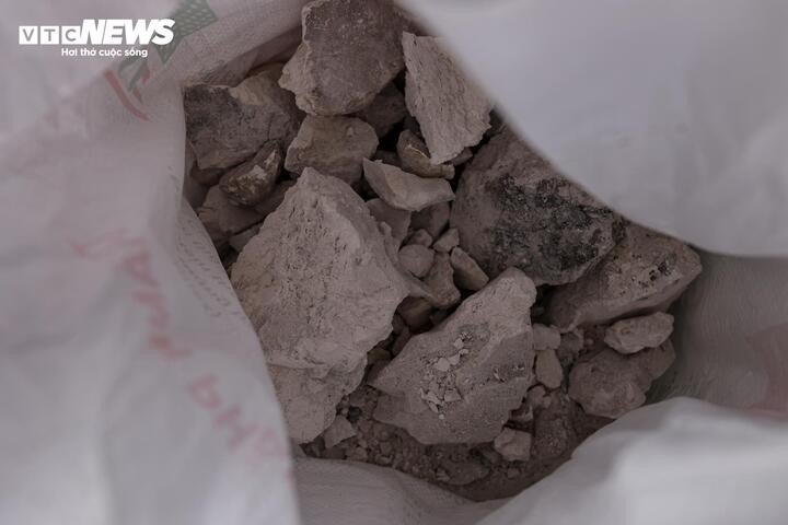 Cận cảnh lò mổ tuồn gần 300 tấn lợn bệnh vào trường học, chợ đầu mối ở Hà Nội - 5