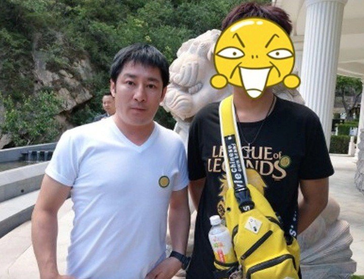 Đinh Kiện rút khỏi làng giải trí để trở thành giảng viên kinh kịch.