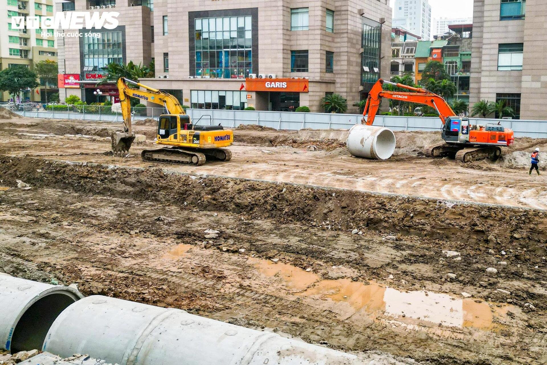 Công trường Vành đai 2,5 qua Cầu Giấy rầm rộ thi công sau khi gỡ vướng mặt bằng - 5