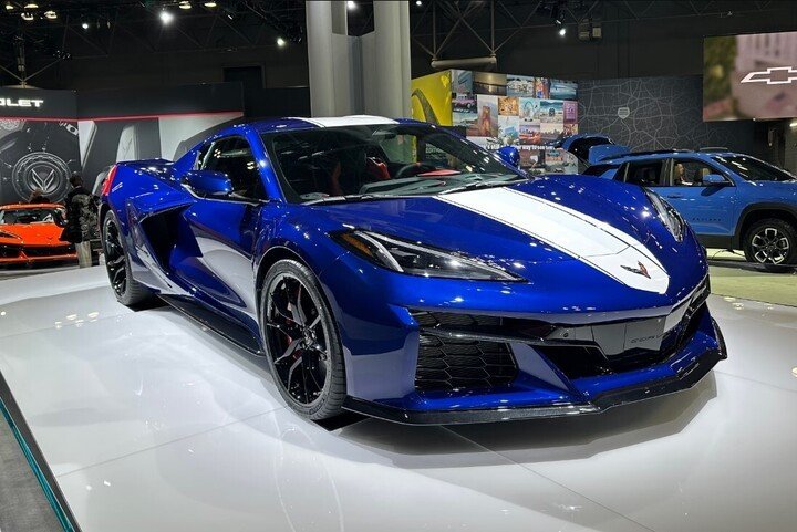 Những mẫu xe hơi ấn tượng nhất tại Triển lãm Ô tô New York 2026 - 3