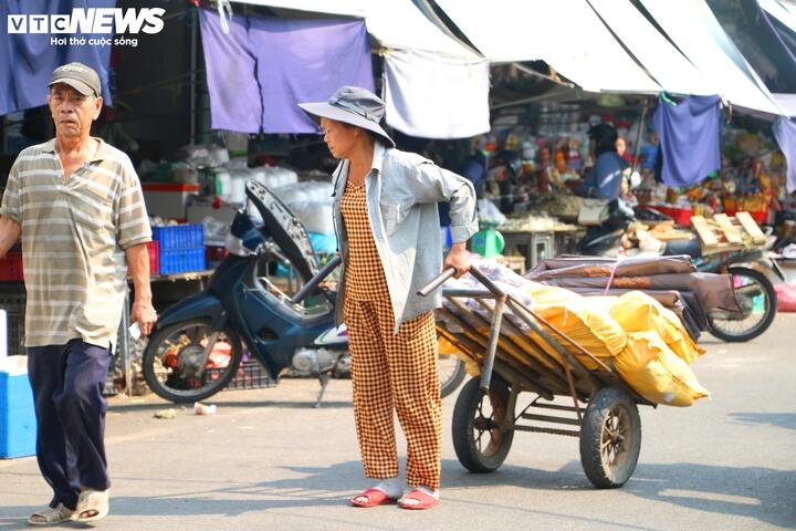 Tại TP Huế, từ đầu tháng 4/2026, người dân bắt đầu