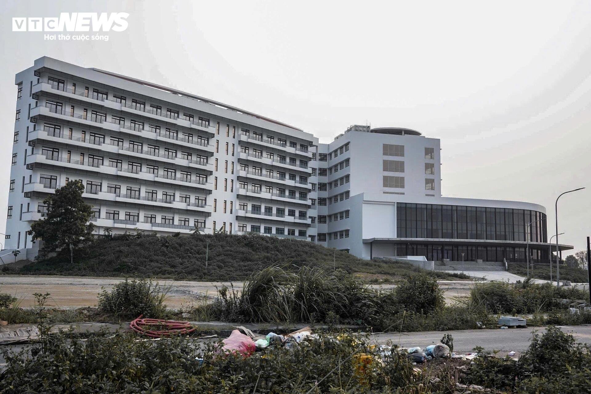 'Cửa đóng then cài' tại BV Bạch Mai và Việt Đức cơ sở 2 sau 4 tháng khánh thành - 5