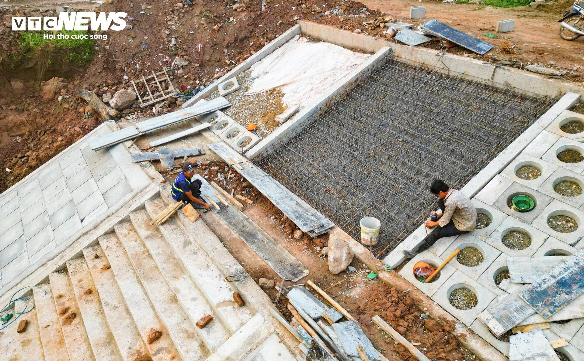 Mục sở thị 'siêu hồ' hơn 30ha giúp giảm ngập phía Đông Hà Nội - 9