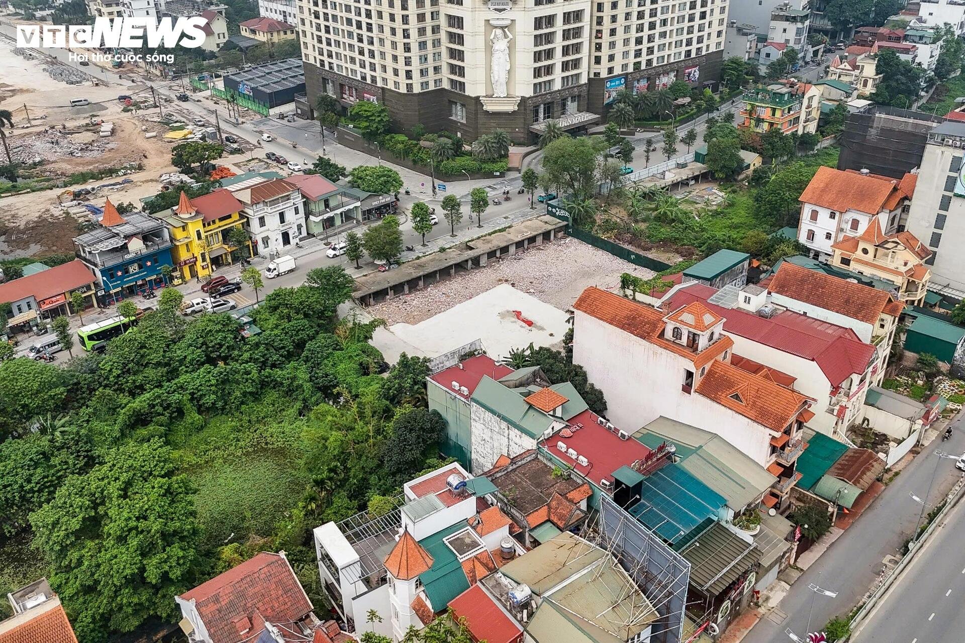 Hiện trạng đoạn đường 100m trị giá hơn 600 tỷ đồng vừa khởi công ở Hà Nội - 4