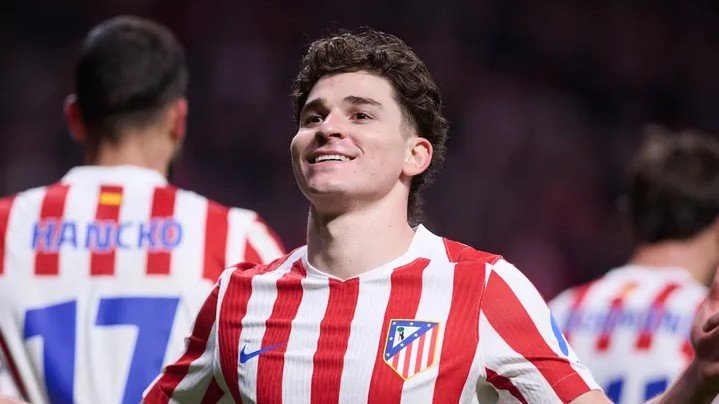 Atletico Madrid có lợi thế lớn trước Barcelona.