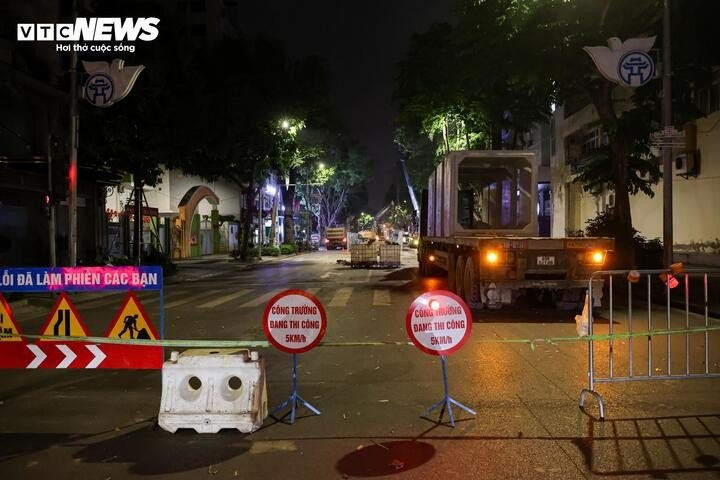 Dự án xây dựng hệ thống thoát nước chống ngập khu vực phố Tông Đản – Đinh Tiên Hoàng được triển khai trên các tuyến Lê Lai, Tràng Tiền, Lý Thái Tổ, Trần Nguyên Hãn và Phan Chu Trinh.