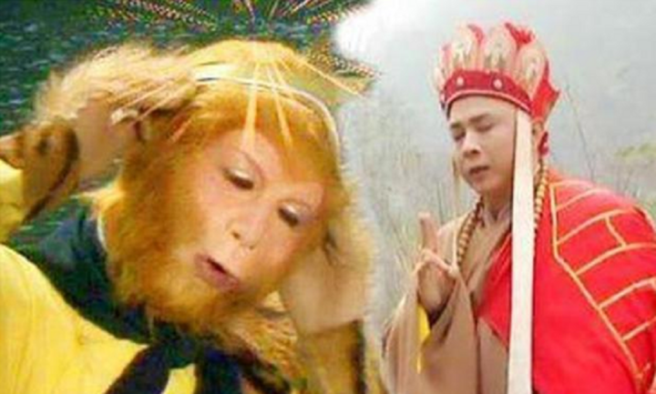 Mỗi lần Đường Tăng niệm chú, Tôn Ngộ Không lại đau chết đi sống lại.