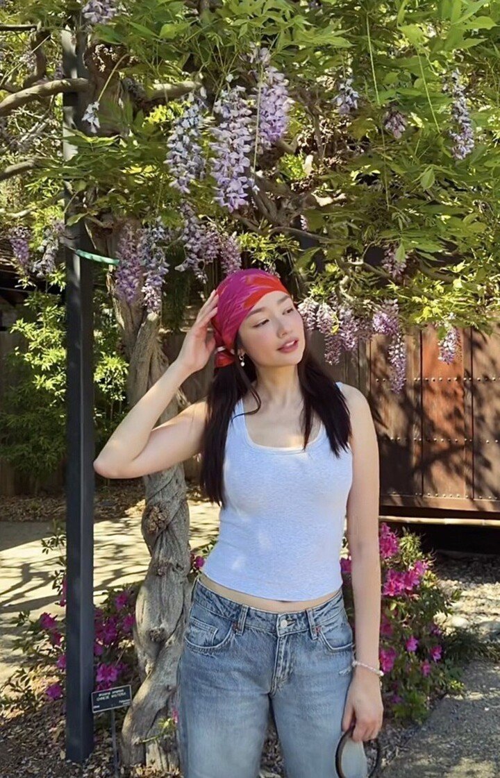 Năm 2011, người đẹp tiếp tục ghi dấu ấn khi lọt top 15 Miss International. Đến năm 2014, cô được TC Candler bình chọn vào top 100 gương mặt đẹp nhất thế giới.