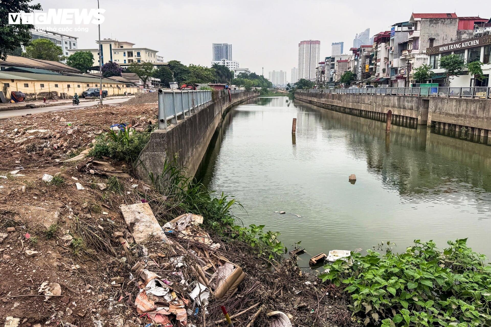 Hà Nội: Dự án thoát nước gần 7.500 tỷ vẫn ngổn ngang sau hơn một thập kỷ thi công - 10