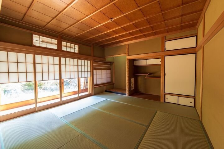 Cửa giấy đem lại nguồn sáng tự nhiên, nhẹ nhàng, chống nóng cho căn phòng. (Ảnh: Nippon)