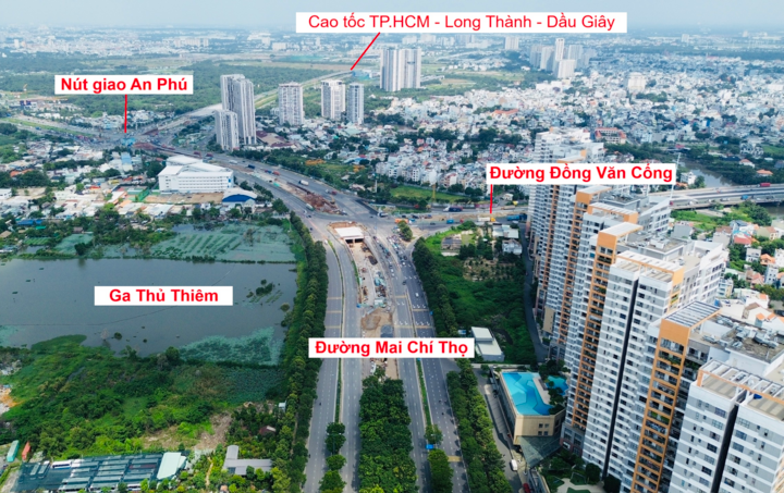 Ga Thủ Thiêm cũng là điểm giao giữa các tuyến đường sắt đô thị của TP.HCM và cao tốc Bắc - Nam.