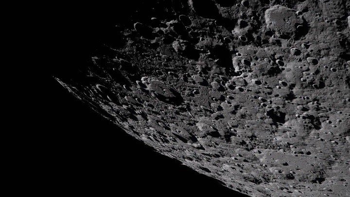 Bề mặt Mặt Trăng do phi hành đoàn sứ mệnh Artemis II chụp. (Ảnh: NASA)
