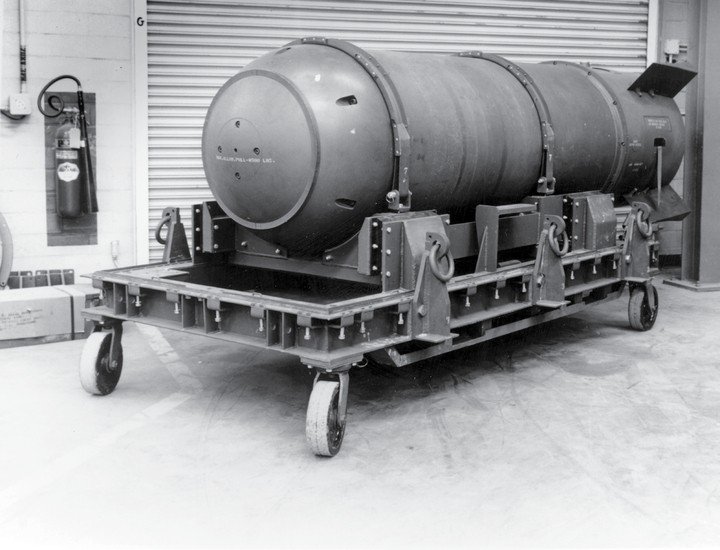 Bom hydro Mark 15. Ảnh Wikipedia