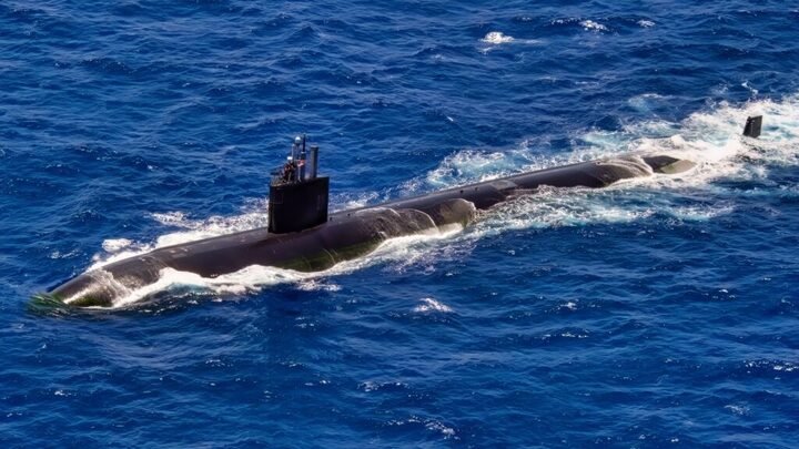 Tàu ngầm lớp Virginia USS North Carolina. Ảnh 19Fortyfive
