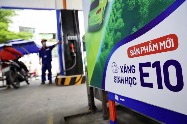 Người dùng nên vệ sinh hệ thống nhiên liệu định kỳ để đảm bảo xe chạy ổn định khi chuyển sang xăng E10 antdvn-e10.png